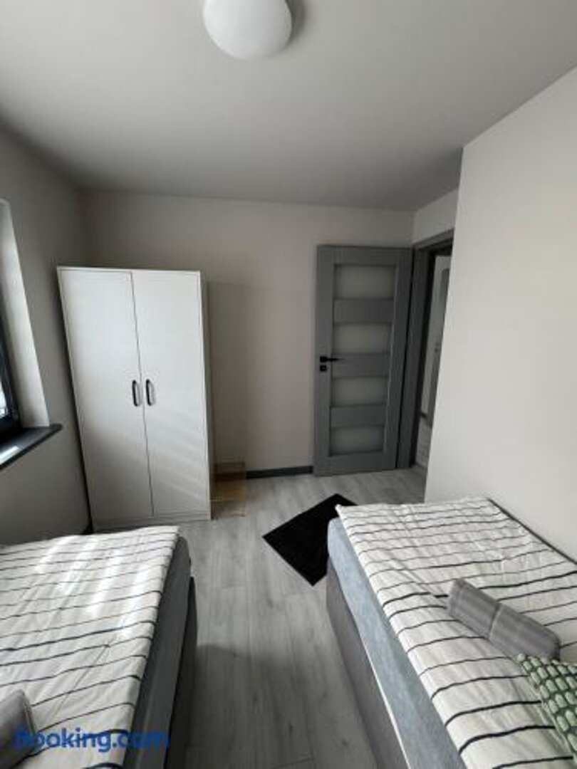 FOLGI SPÓŁKA Z OGRANICZONĄ ODPOWIEDZIALNOŚCIĄ - 11