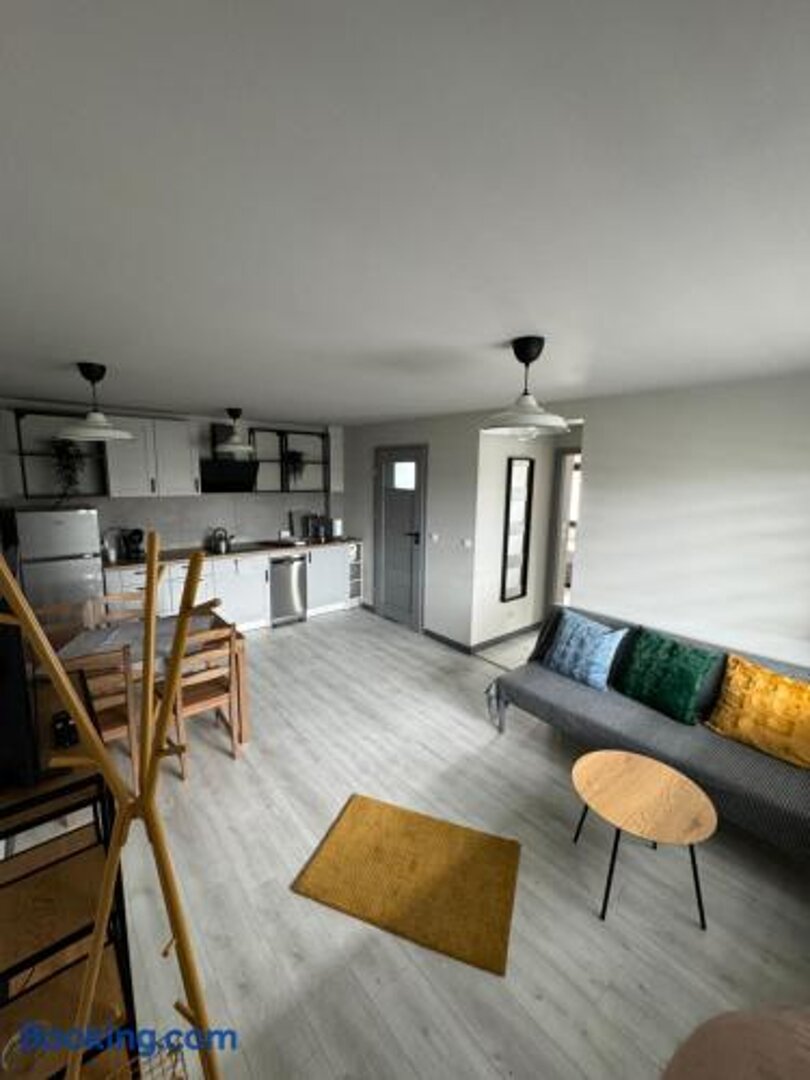 FOLGI SPÓŁKA Z OGRANICZONĄ ODPOWIEDZIALNOŚCIĄ - 13